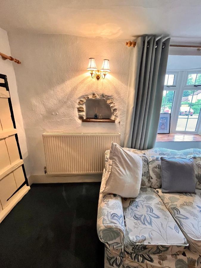 The Snuggery Cottage Taunton Exterior photo